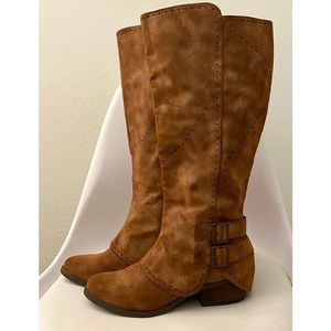 9 boots like New knee high brown buckle low heel faux suede western boho fall